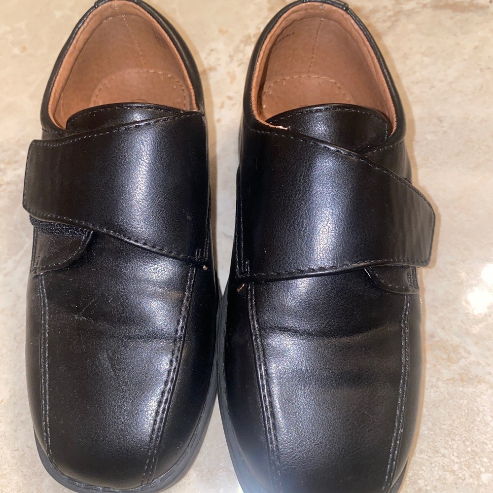 Boys dress shoes